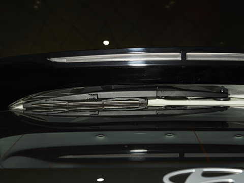 2025�� ����SMART�� 64.2kWh