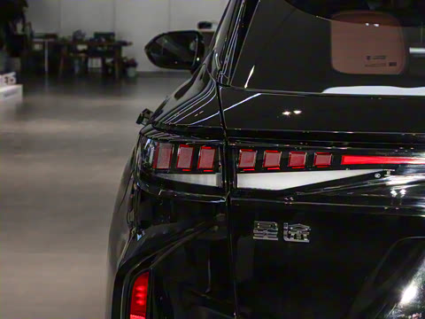 2026�� 400T ����