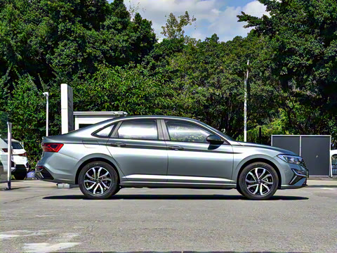 2025�� 1.4T �����ϰ�