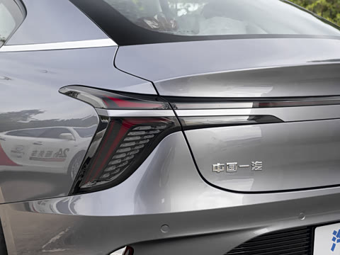 2025�� 2.0T ��Զ��