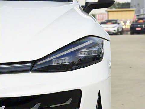 2026�� ���L 300TSI ��а�