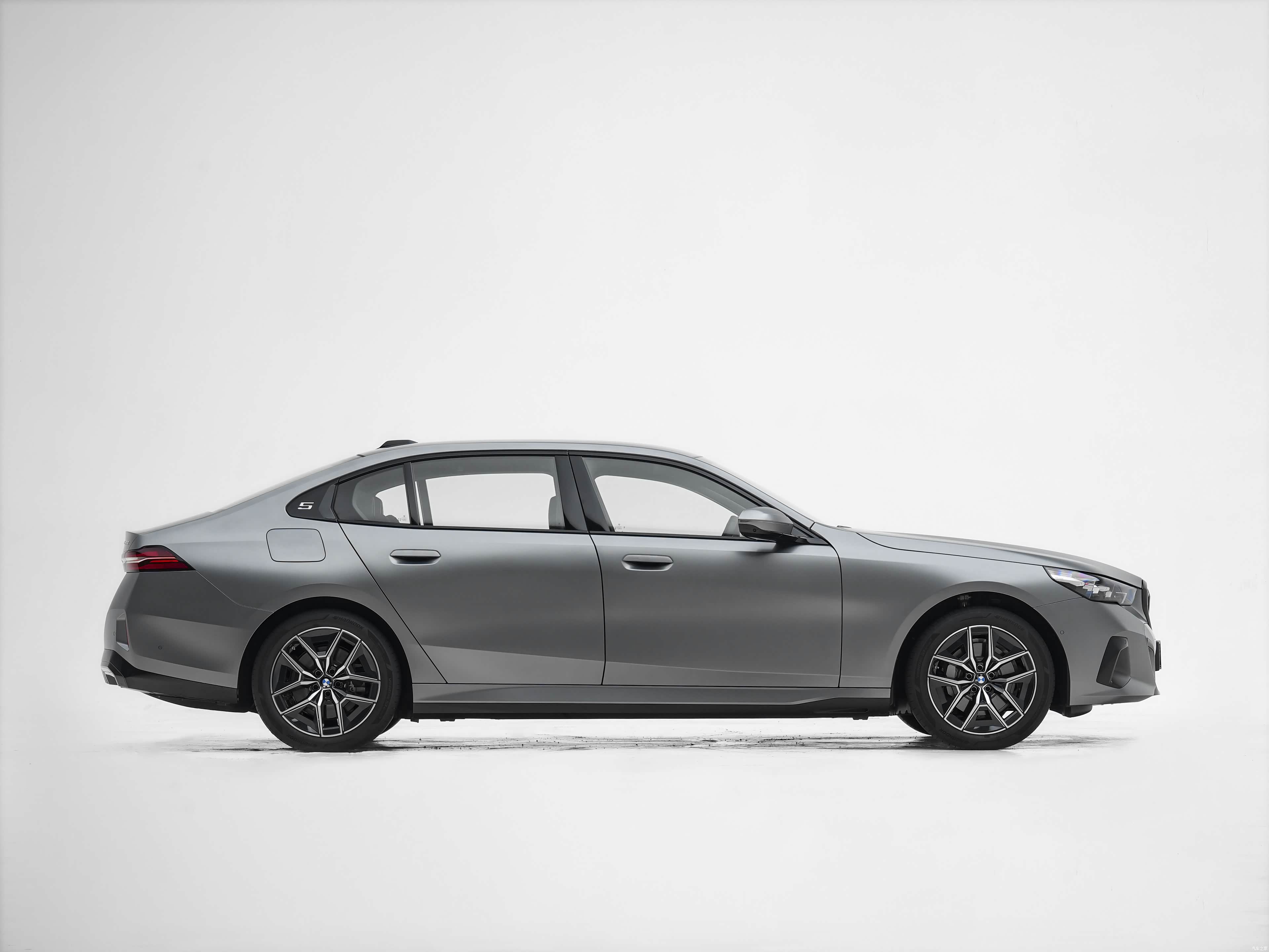BMW i5, миниатюра 8