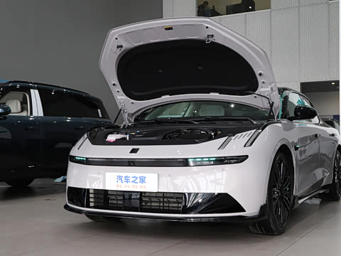 2025�� 240����Ultra