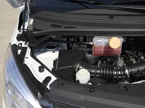 2027�� 2.0L ������ 9��