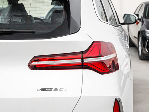 2026�� xDrive25L M�˶���ҹ��װ