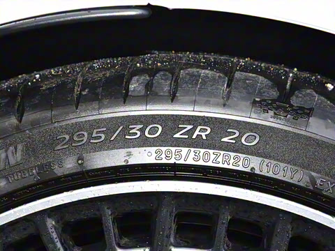 2025 Ŀ AMG CLE 53 4MATIC+ ܳ