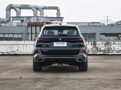 2026�� �Ŀ� xDrive 30Li ������M�˶���ҹ��װ