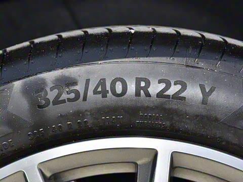 2025�� GLS 450 4MATIC ������