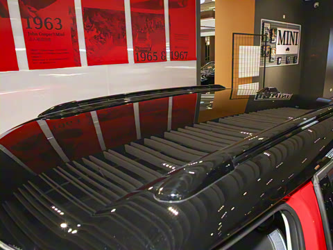 2025�� E ������