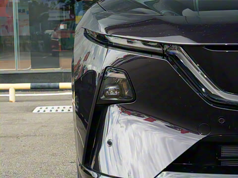 2025�� ����200 Pro