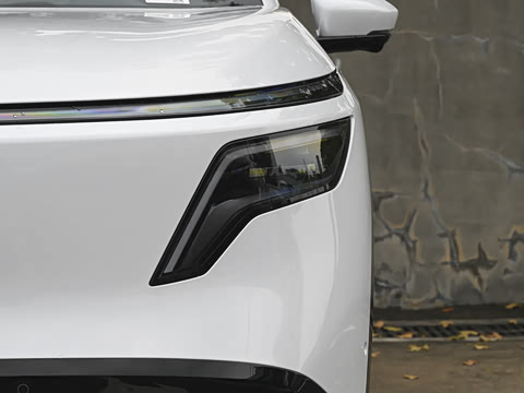 2026�� ���� 580  Max