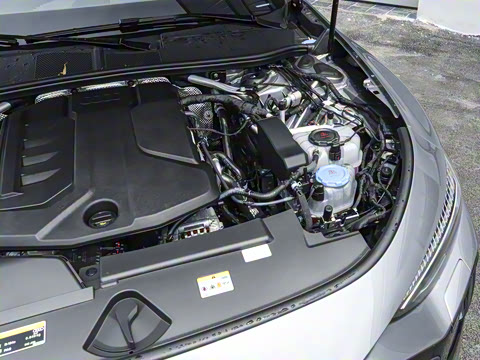 2026�� TFSI quattro 150kW �׷�������