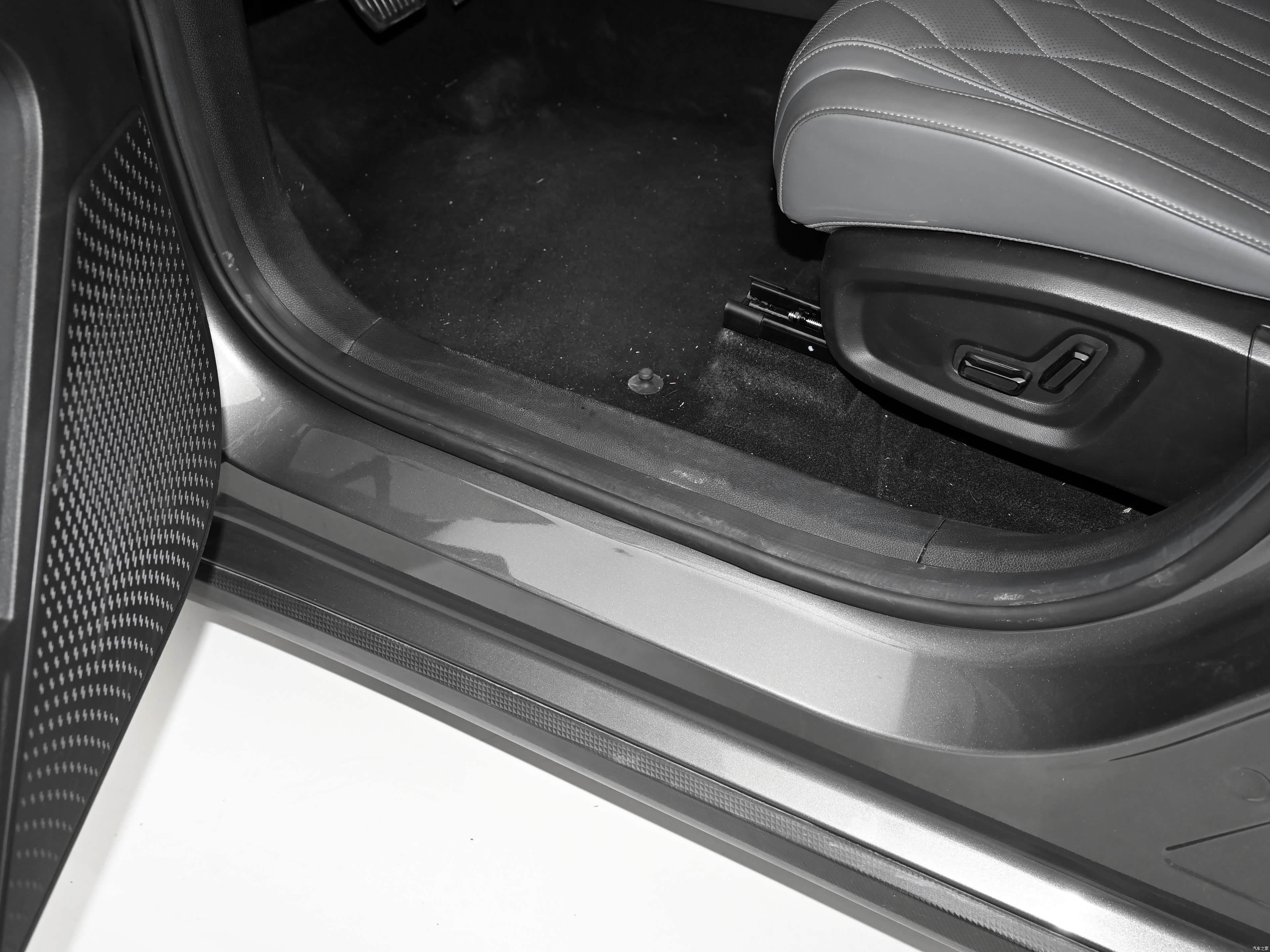 Geely REV, миниатюра 27