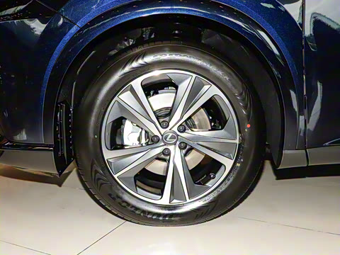 2026�� 350h ����������