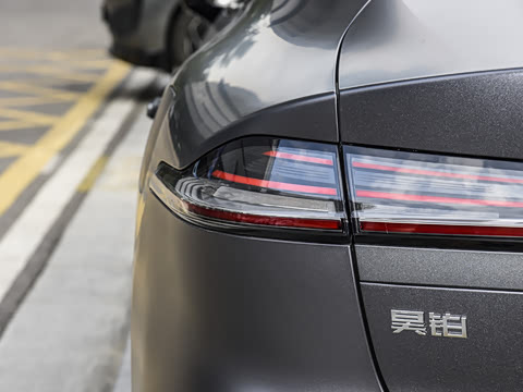 2025�� ������