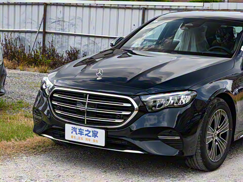 2025�� �Ŀ� E 260 L