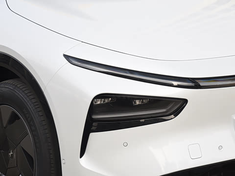 2026�� ���� 602 Max �콢��