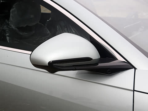 2025�� EV 545KM������