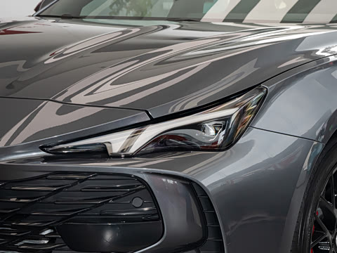 2026�� 2.0T Trophy+ �����˶���