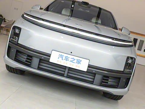 2025�� Pro ���ܻ��°�