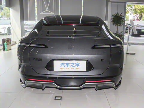 2025�� �Ŀ� Max�����