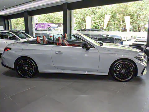 2025�� CLE 300 4MATIC ������ܳ�