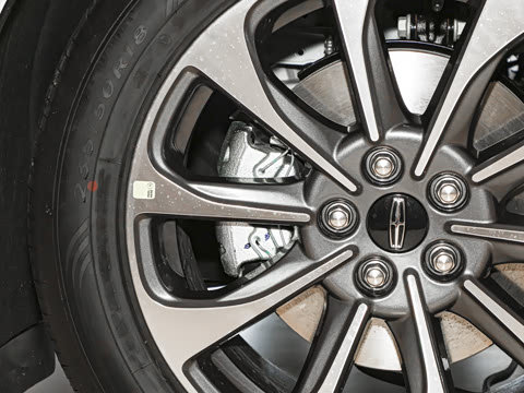 2025�� 2.0T ���ð�