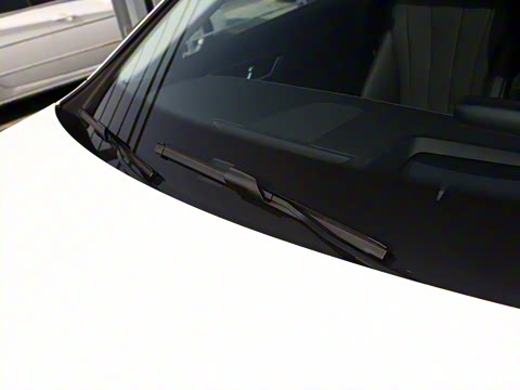 2026�� E 300 ʱ�����˶���