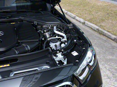 2026�� E 260 �˶���