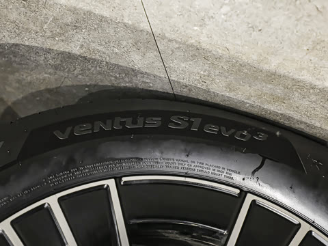 2026�� �Ŀ� E 260 L