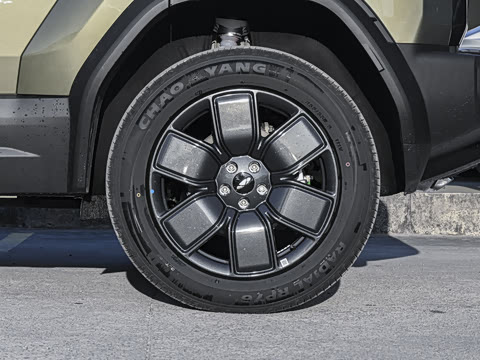 2025�� 215Զ�а�