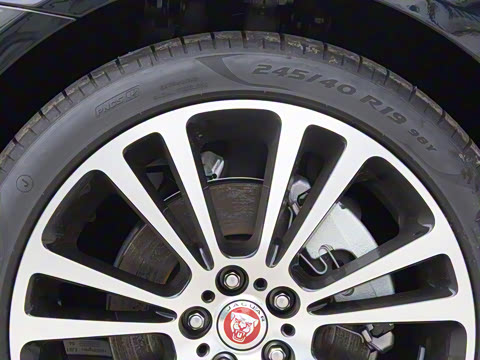 2025�� 2.0T P250 ��������������