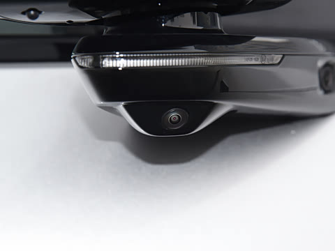 2026�� ���� 1704 Max �Ƽ���