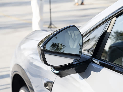 2026�� ���� 1704 Max �콢��