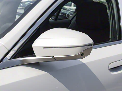 2026�� 530Li ������ M�˶���װ