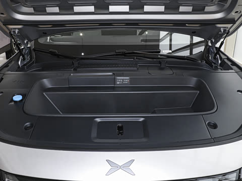 2026�� ���� 702 Max �콢��