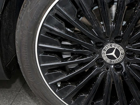 2026�� �Ŀ� CLE 300 4MATIC �����ͽ��ܳ�