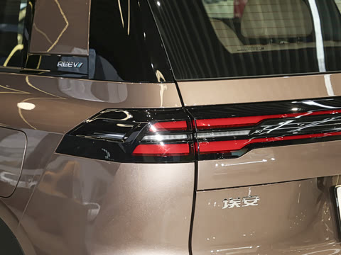 2026�� 210 ���װ�