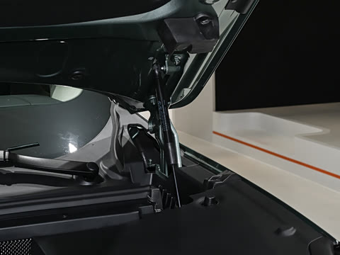 2026�� 52 Max+ �Ƽ��콢������