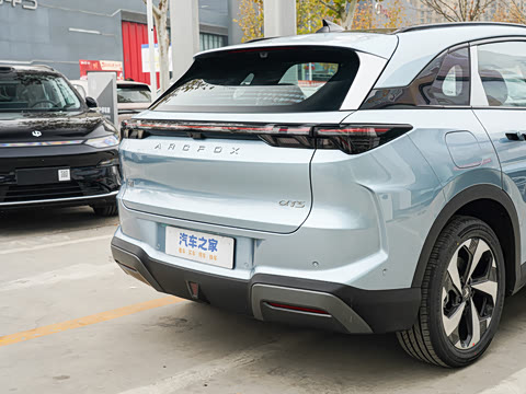 2026�� ���� 1215 Ԫ�����а�