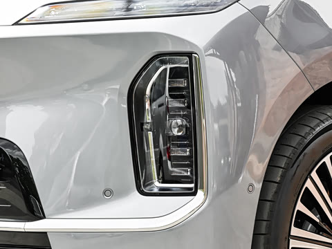 2026�� 102kWh �����е�������