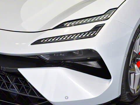 2025�� �����׷�������