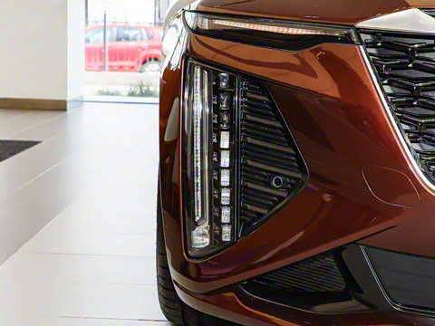 2023�� 28T �����