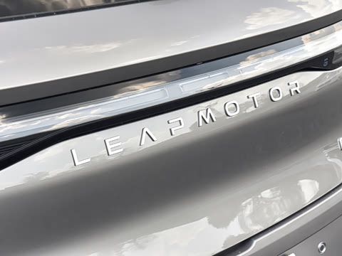 2027�� 540������