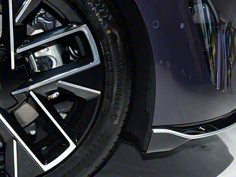 2025�� Ultra���̰�