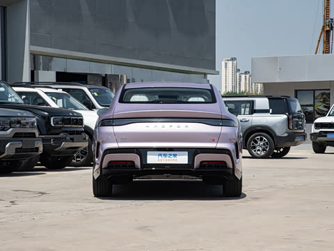 2026�� 535 MAX�����