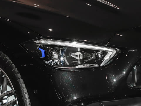 2026�� AMG C 43 4MATIC