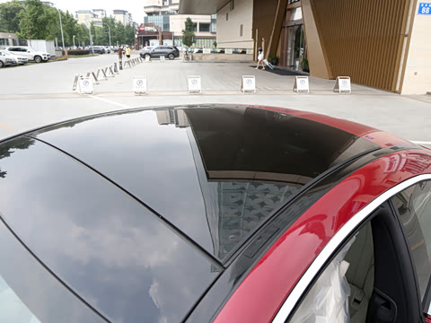 2026�� �Ŀ� CLE 300 4MATIC �����ͽ��ܳ�