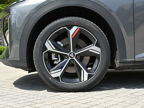 2026�� 550Ultra ��ΪǬ��ADS SE��