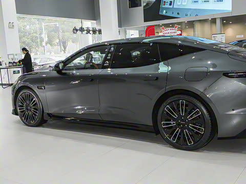 2025�� 120����Ultra H5